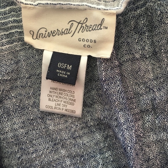 Universal Thread Coverup - Picture 6 of 7